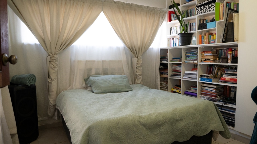  Bedroom Property for Sale in Flamwood North West